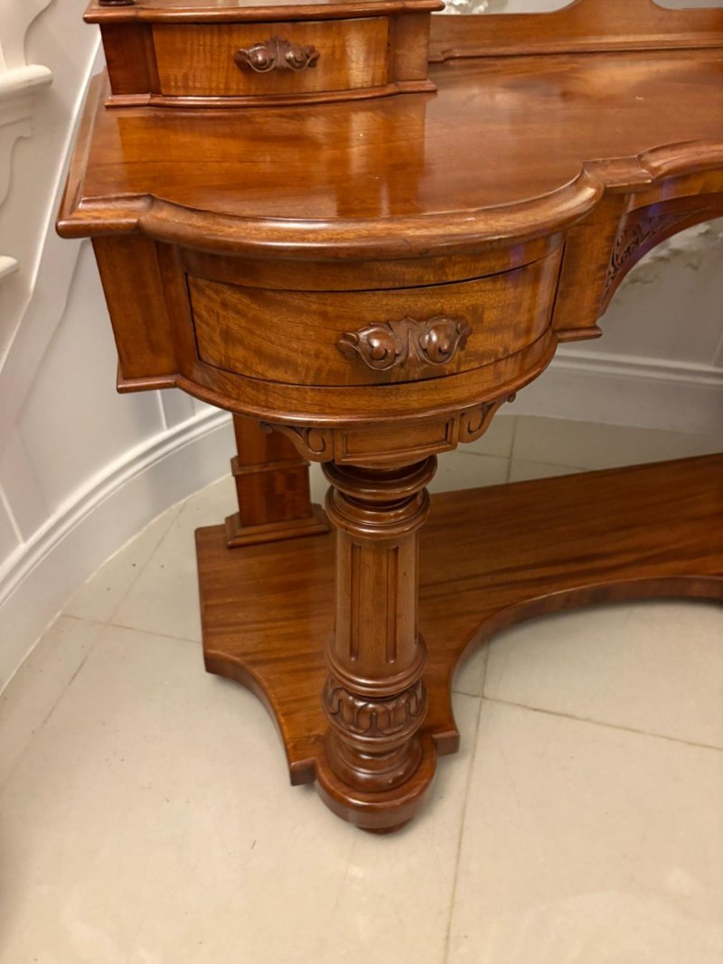 Quality Antique Victorian Carved Mahogany Dressing Table